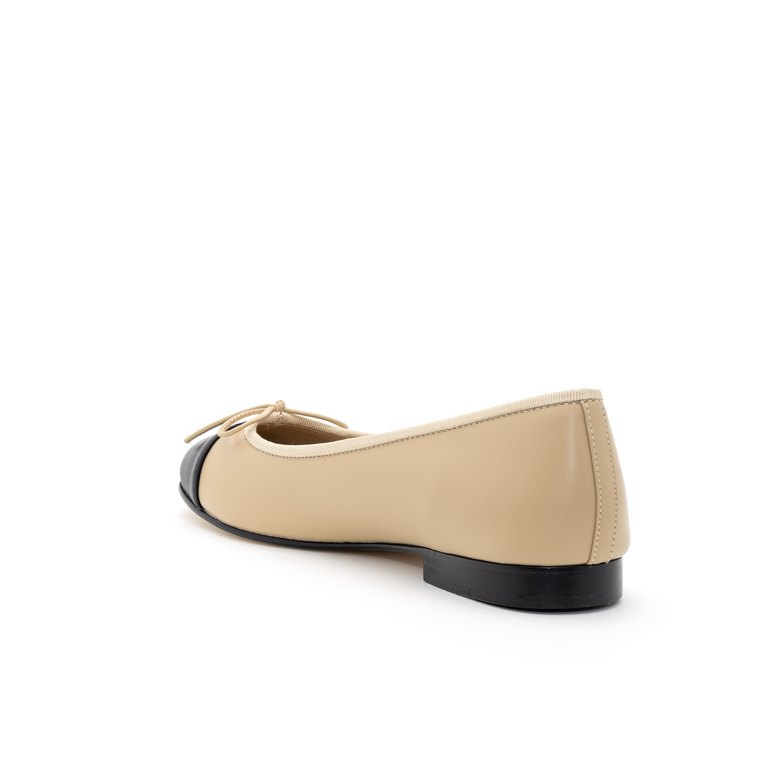 Ballet Flats - Beige and Black