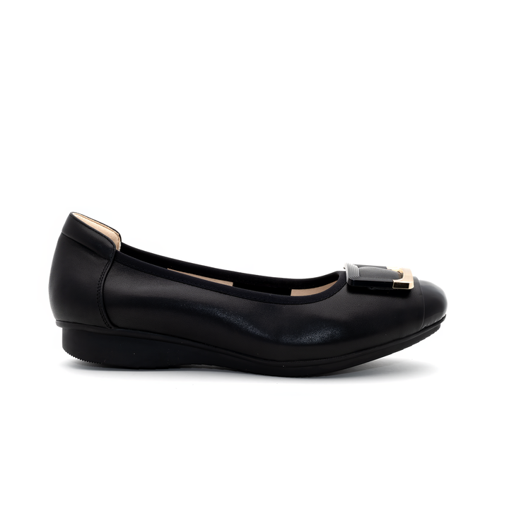 All-Day Comfort Flats with Bow Detail - Black