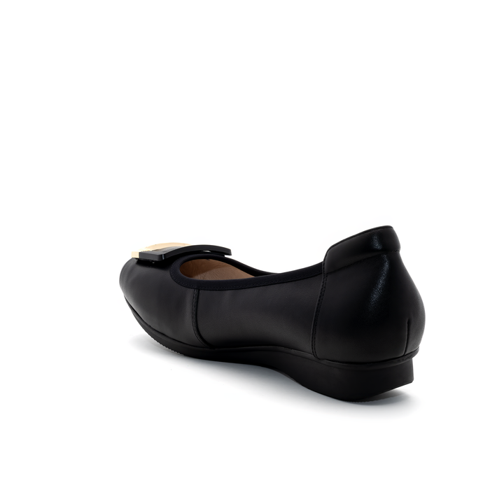 All-Day Comfort Flats with Bow Detail - Black