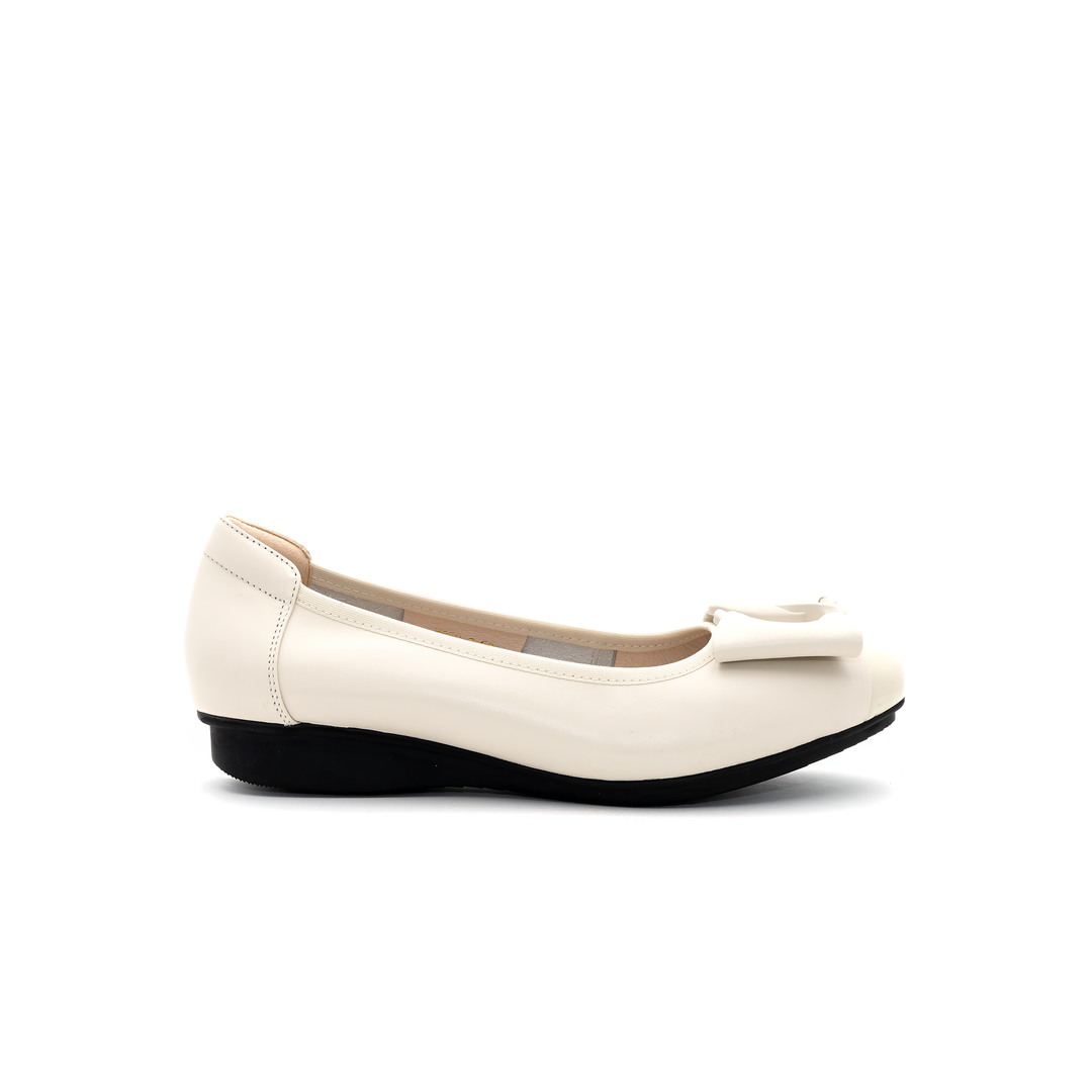 All-Day Comfort Flats with Bow Detail - Ivory