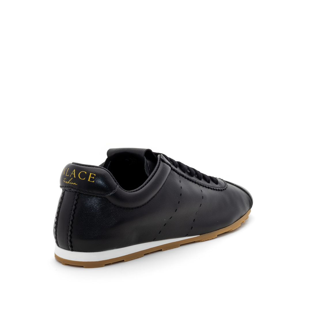 Classic Sneakers - Black